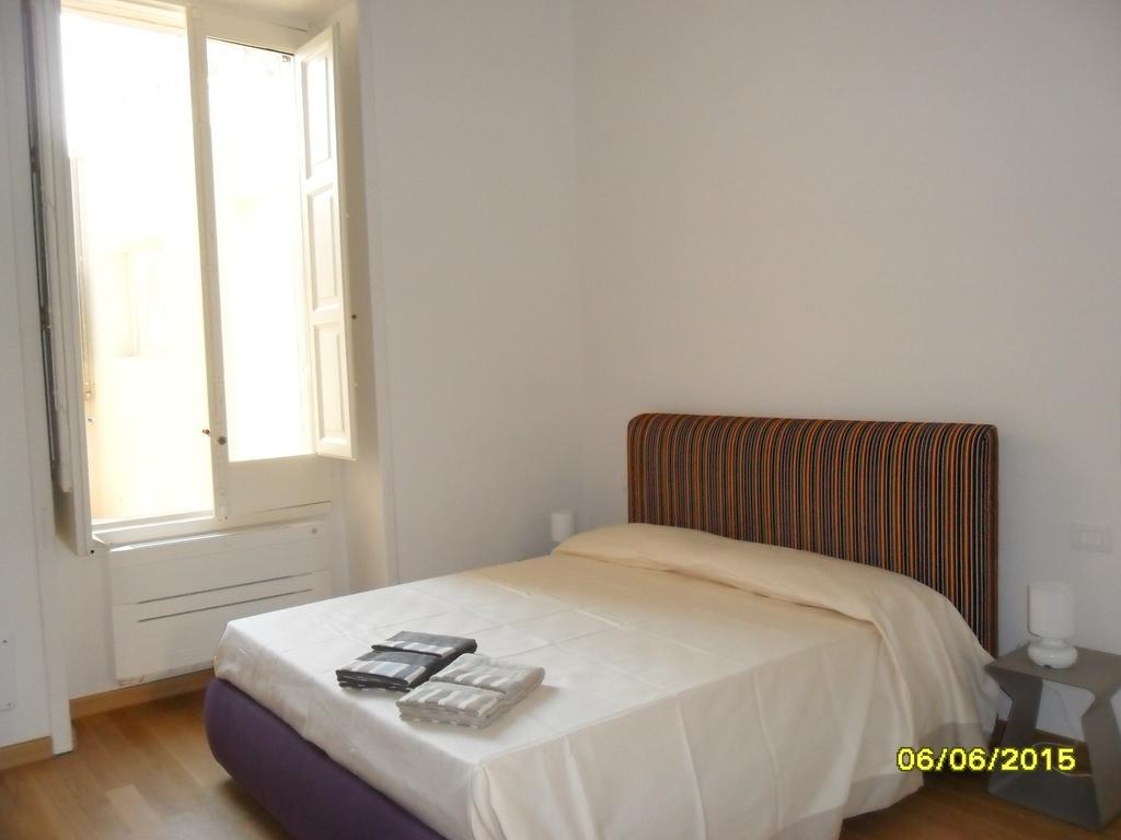 B&B La Casa Gialla Lecce Bilik gambar