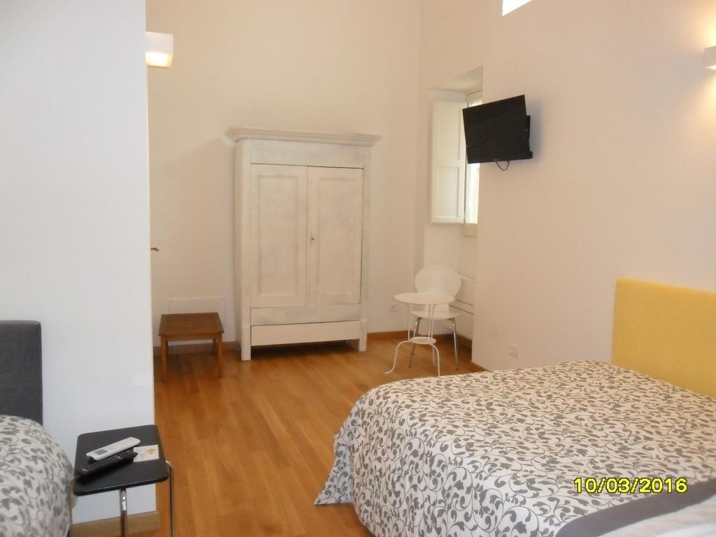 B&B La Casa Gialla Lecce Luaran gambar