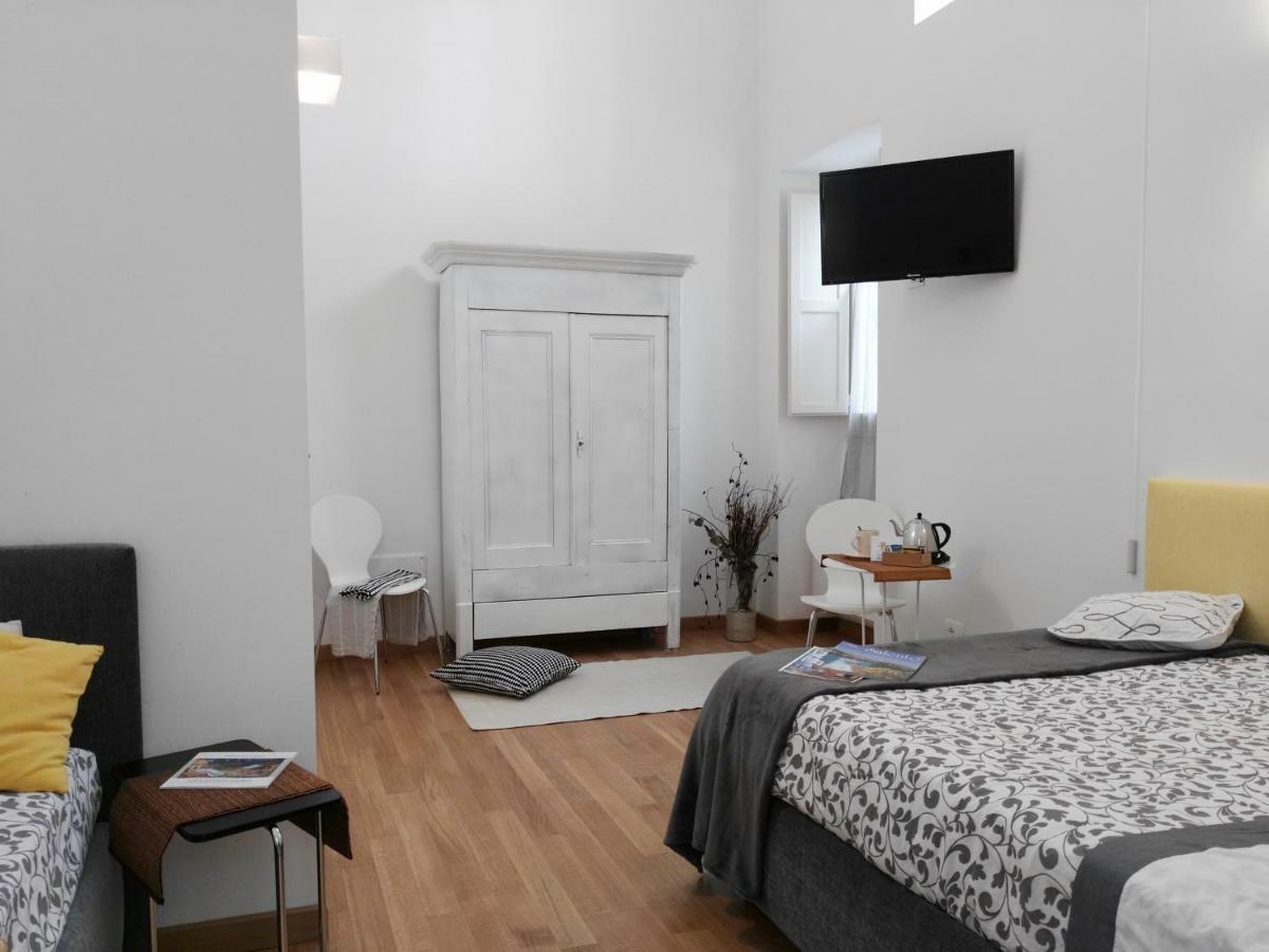 B&B La Casa Gialla Lecce Luaran gambar